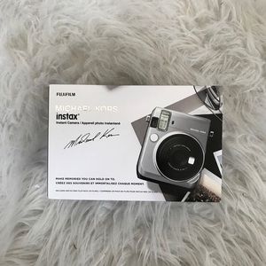 SOLD MK Limited Edition Polaroid Camera 📷‼️